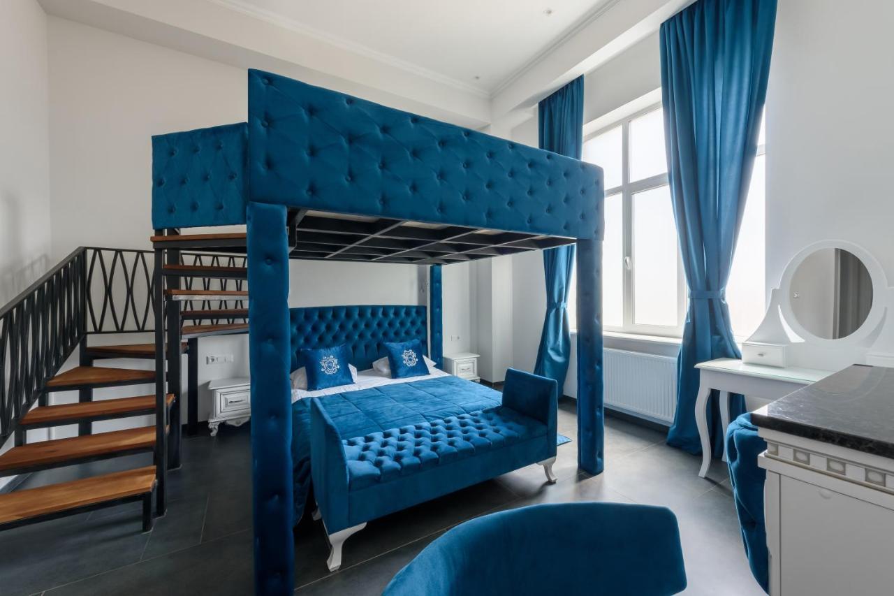 Grand Royal Hotel Chernivtsi Ngoại thất bức ảnh